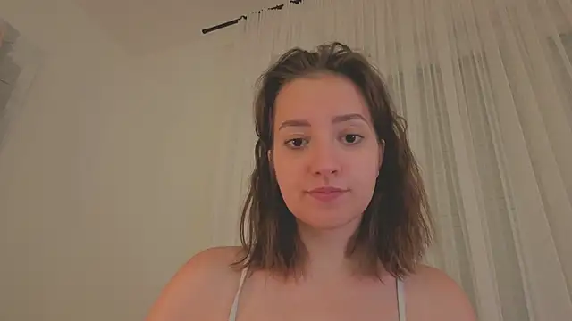 Snapshot of _annieone chatting on 10/28/25, 10:34  annieone online show from 10/28/25, 10:34