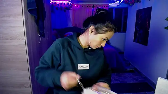 Samara Homescapes online show from 04/19/26, 04:12