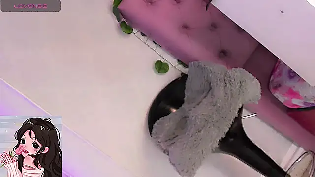 Snapshot of LIA-FER-DOLL chatting on 11/02/25, 11:45 LIA-FER-DOLL online show from 11/02/25, 11:45