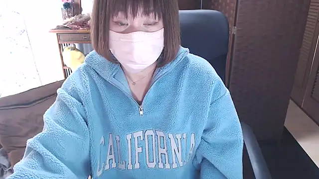 YUNONNON online show from 01/10/26, 01:07