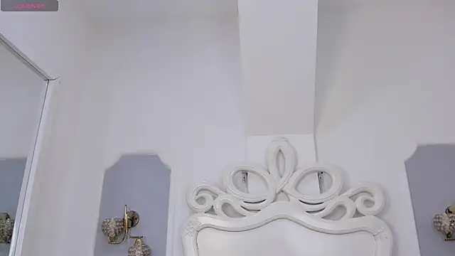 Snapshot of roxana_scott1 chatting on 03/03/26, 03:45 roxana scott1 online show from 03/03/26, 03:45