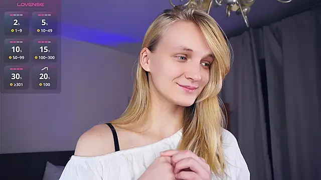 Snapshot of DierdreJacobsohn chatting on 11/08/25, 06:13 DierdreJacobsohn online show from 11/08/25, 06:13