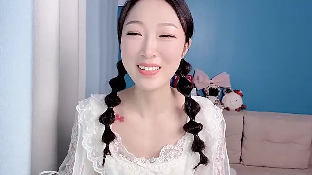 ella55-- online show from 03/06/26, 01:13