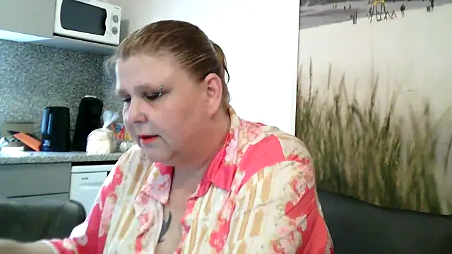 Sylviastar46 online show from 04/01/26, 02:47