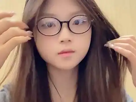 xiaojingzi66 online show from 11/05/25, 06:46