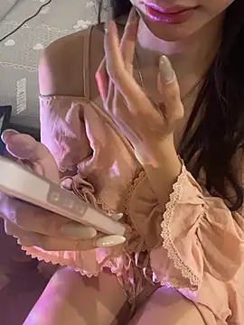 trinhvutrinh online show from 04/01/26, 02:14