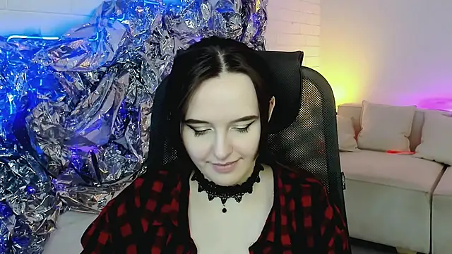 IreneBailey online show from 11/22/25, 09:08