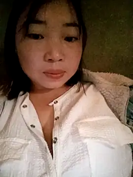 julybe online show from 11/06/25, 04:57