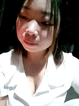 julybe online show from 12/02/25, 03:18