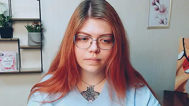 Snapshot of Lina_ri_ chatting on 10/29/25, 11:34 Lina ri  online show from 10/29/25, 11:34