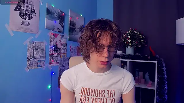 LeoBensyten online show from 12/01/25, 01:38