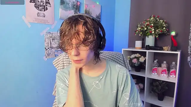 LeoBensyten online show from 12/18/25, 02:23