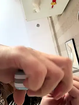 aniani11 online show from 12/21/25, 05:25