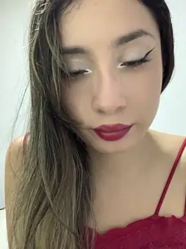 Snapshot of vanessa-242424 chatting on 11/03/25, 10:53 vanessa-242424 online show from 11/03/25, 10:53