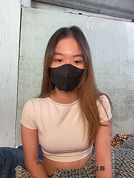 BUNNY050465 online show from 11/14/25, 03:11