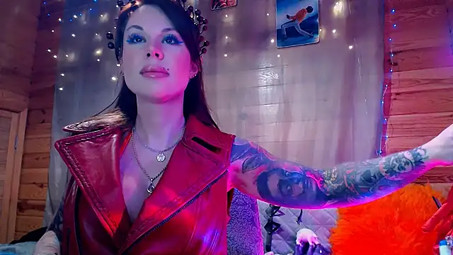 Snapshot of Miss-Twinkle chatting on 12/04/25, 02:54 Miss-Twinkle online show from 12/04/25, 02:54