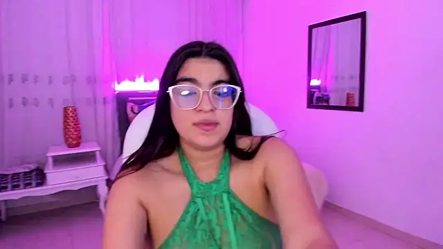 Luna Jonnes1 online show from 02/08/26, 11:13