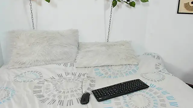 Oceaan lady online show from 11/28/25, 01:36