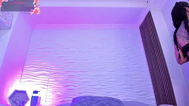 AudreyHayworth online show from 11/28/25, 11:46