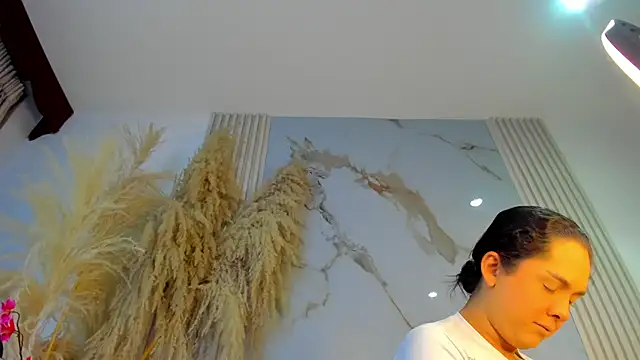 AudreyHayworth online show from 06/12/26, 11:42