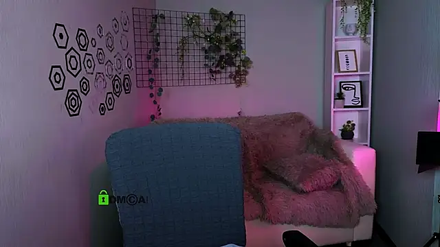 lisa dark  online show from 01/14/26, 10:10