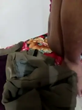 Snapshot of Ranu_singh_12 chatting on 10/29/25, 05:14 Ranu singh 12 online show from 10/29/25, 05:14