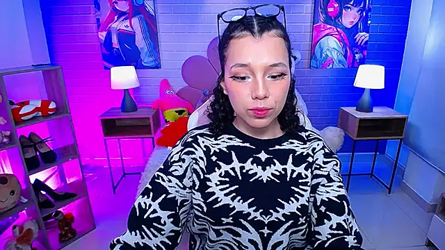 roseefancy19 online show from 02/18/26, 11:39