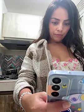 MailynAndNick online show from 02/02/26, 01:10