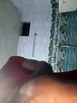 Snapshot of Long-termMarble56 chatting on 11/25/25, 07:36 Long-termMarble56 online show from 11/25/25, 07:36