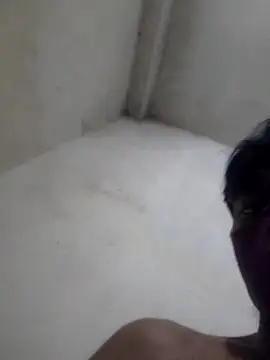 Snapshot of Long-termMarble56 chatting on 12/04/25, 07:11 Long-termMarble56 online show from 12/04/25, 07:11