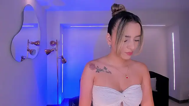 LaurentRosse1 online show from 04/01/26, 07:55