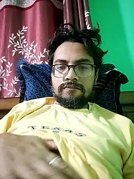 Snapshot of Rajkinky2026 chatting on 10/29/25, 06:31 Rajkinky2026 online show from 10/29/25, 06:31