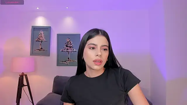 BellaConnorX online show from 07/20/26, 12:03