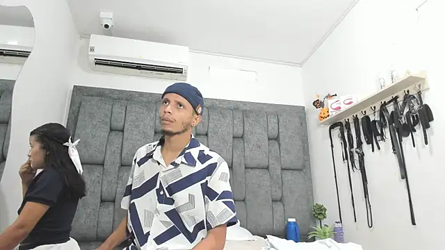 DamianandEva online show from 11/25/25, 12:16