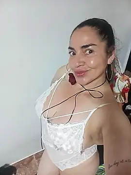 MaryRoze  online show from 04/23/26, 01:29