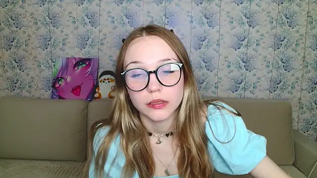 phreshgirlswag online show from 04/02/26, 07:55