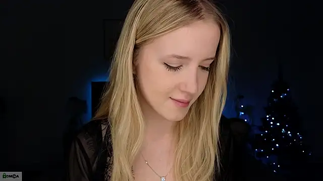 Snapshot of adele_armass chatting on 01/16/26, 08:57 adele armass online show from 01/16/26, 08:57