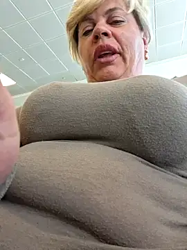 MilkySky online show from 03/09/26, 10:30