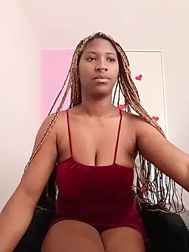 EvonyFoxxx online show from 02/20/26, 03:45