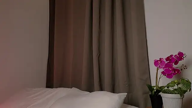 SeleneNova online show from 02/26/26, 06:07