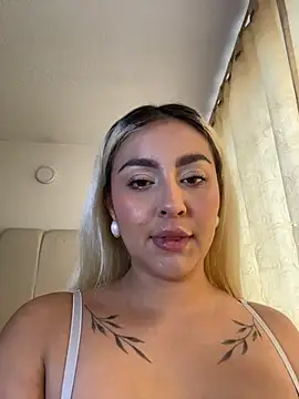 Elina Hills online show from 01/09/26, 07:37