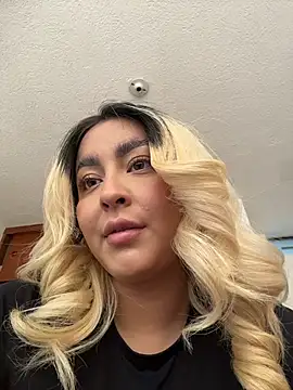 Elina Hills online show from 03/20/26, 07:08