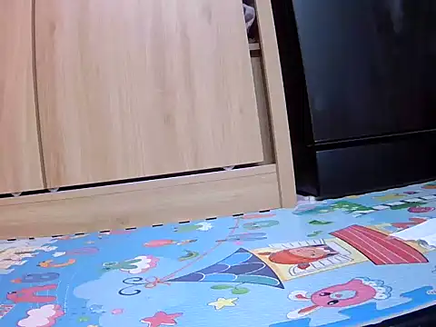 Snapshot of Drizzle-Rian chatting on 11/16/25, 12:55 Drizzle-Rian online show from 11/16/25, 12:55