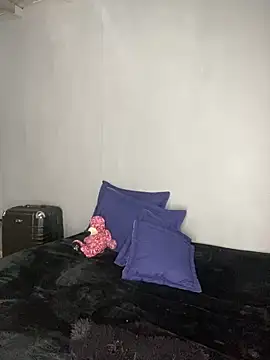 melani ferraraa  online show from 04/04/26, 05:16