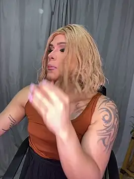 melani ferraraa  online show from 06/28/26, 06:52