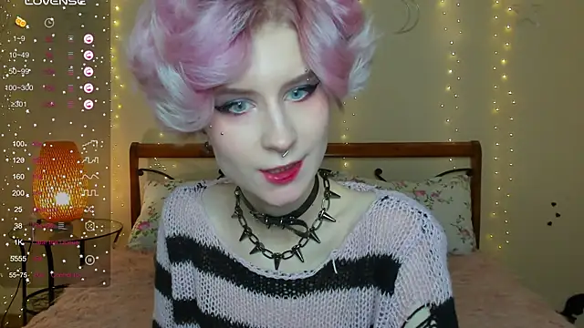 Angel Julles online show from 05/17/26, 03:41