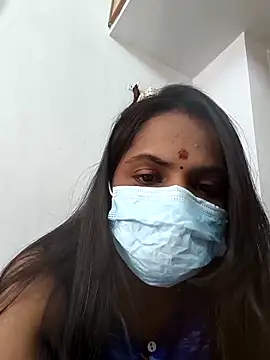 Snapshot of Cutie_Rani chatting on 11/02/25, 07:55 Cutie Rani online show from 11/02/25, 07:55