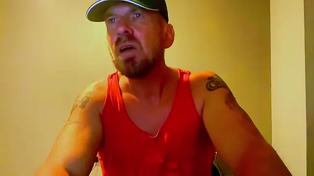 Snapshot of samtysonxxx chatting on 11/16/25, 02:39 samtysonxxx online show from 11/16/25, 02:39