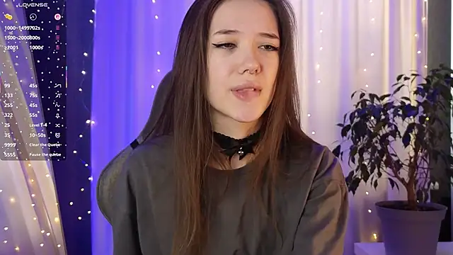 tinyanie online show from 01/17/26, 06:07