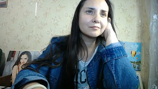 VoulezVous Angel online show from 06/02/26, 06:32